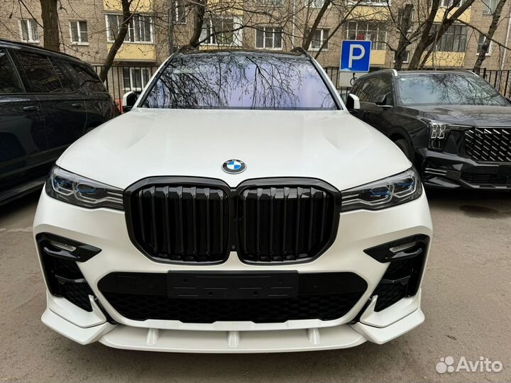 BMW X7 3.0 AT, 2022, 5 500 км
