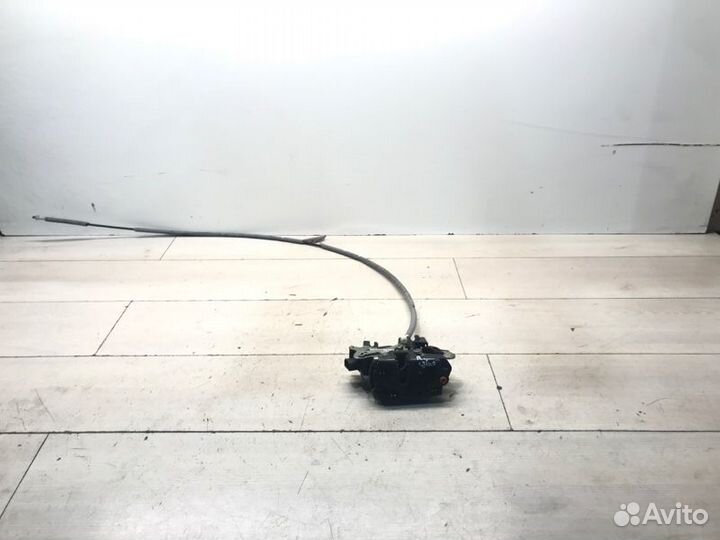 Замок сдвижной двери Mercedes Vito W639