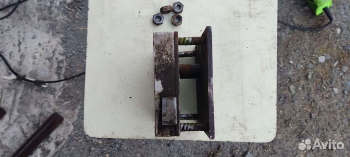 Замок гаражный