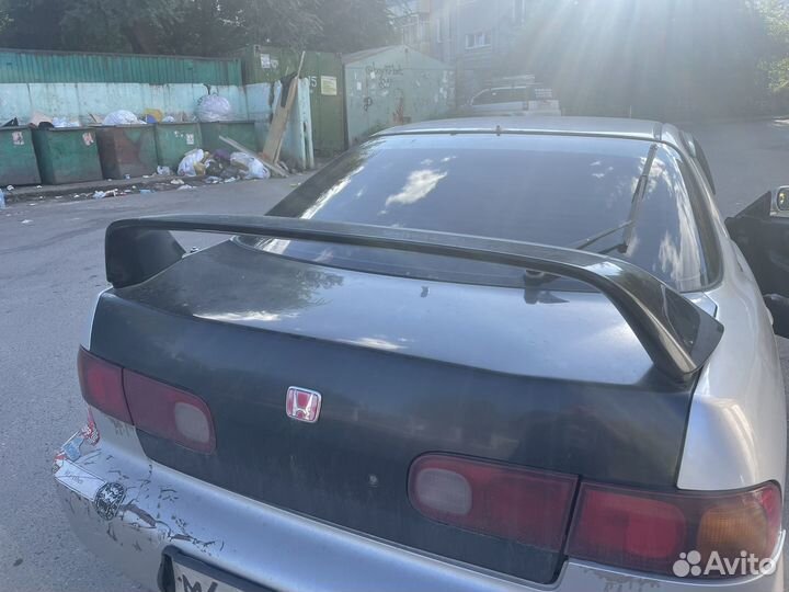 Спойлер + крышка банажника honda integra type r