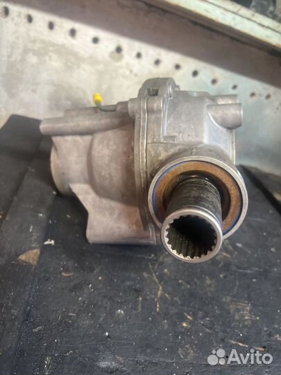 Передний редукторBRP XMR 1000