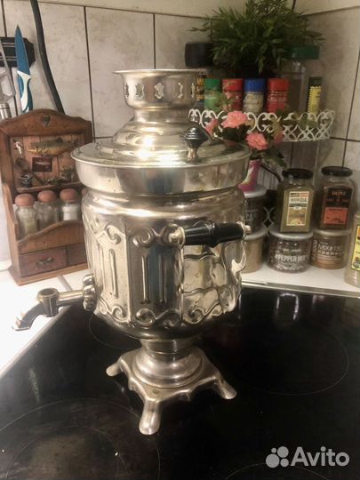 Самовар электрический времен СССР