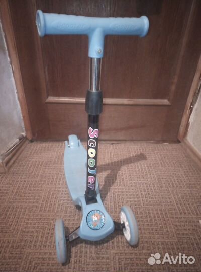 Самокат детский трехколесный