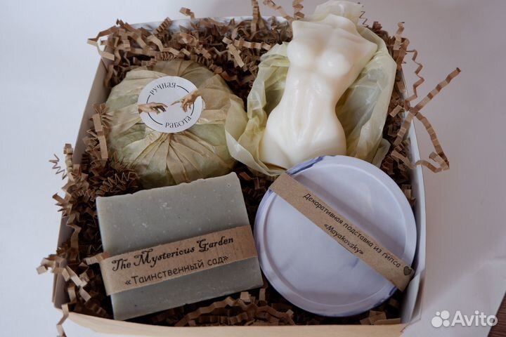 Подарочный бокс