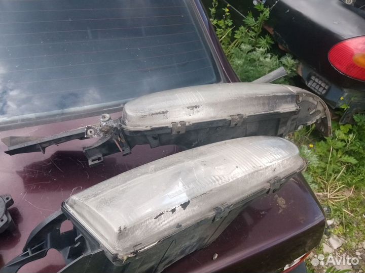 Фара передняя правая ford mondeo 1