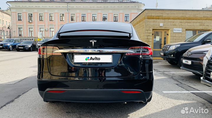 Tesla Model X 611 л.с. AT, 2017, 87 279 км