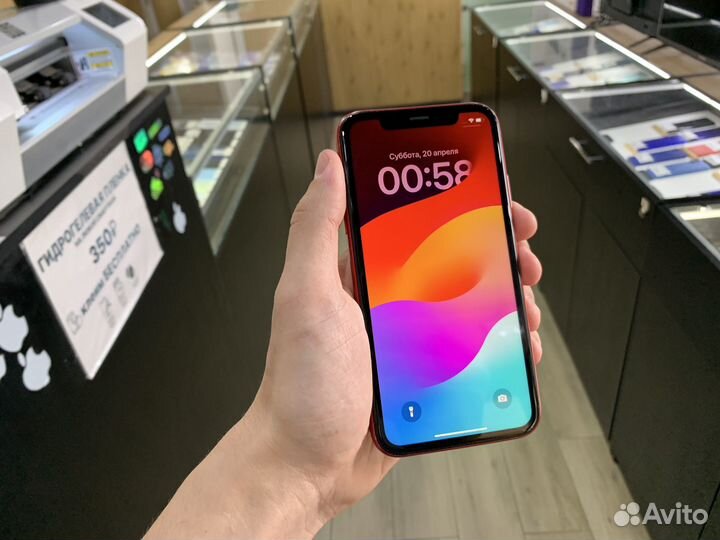 iPhone Xr, 64 ГБ
