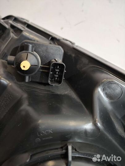 Фара honda CR-V 07-12 с электрокорректором