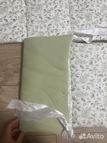 Бортики в детскую кроватку новые