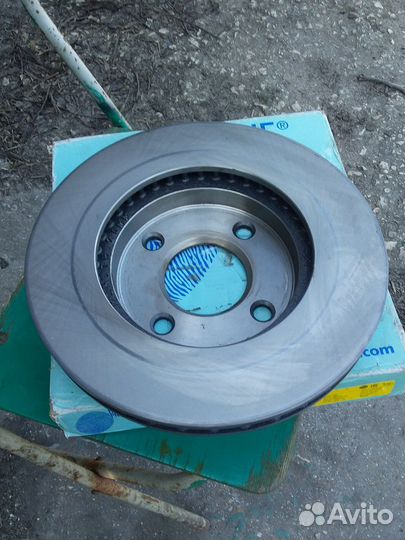 Тормозные диски Nissan mikra,marsh