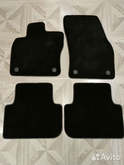 Оригинальные ворсовые коврики Tiguan