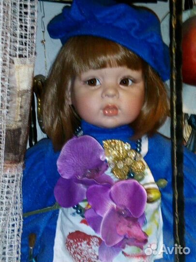 Коллекционная виниловая кукла Spanos