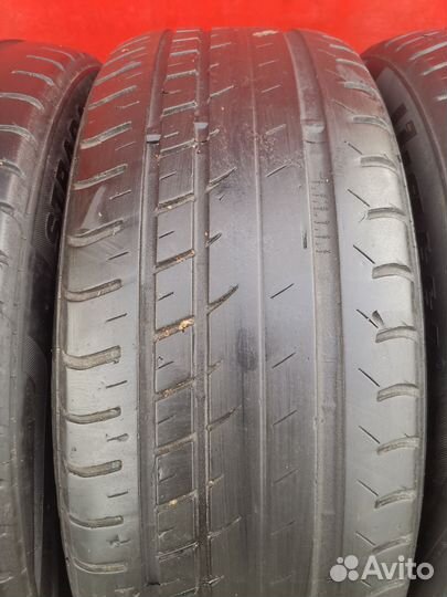 Viatti Strada Asimmetrico V-130 205/55 R16 91