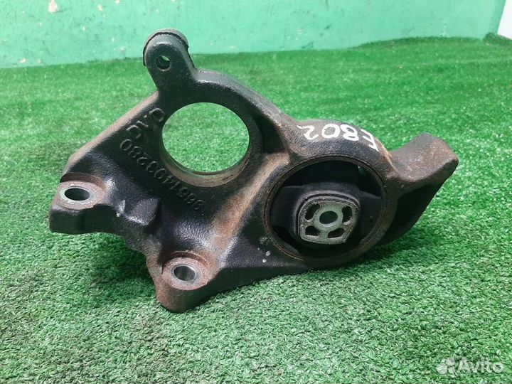 Опора (подушка) двигателя задняя Peugeot 3008 2010