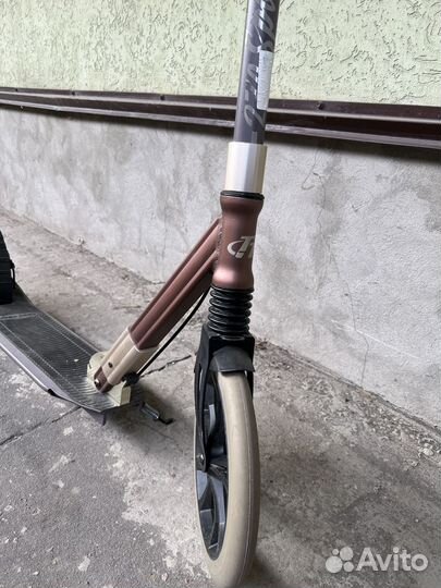 Самокат новый взрослый до 120 кг