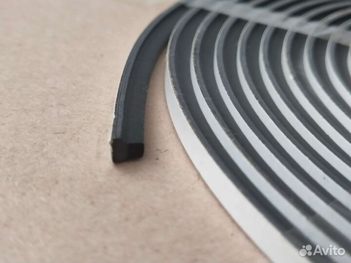 Уплотнитель стекла