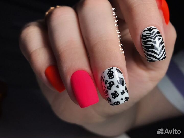 Маникюр с покрытием гель-лаком