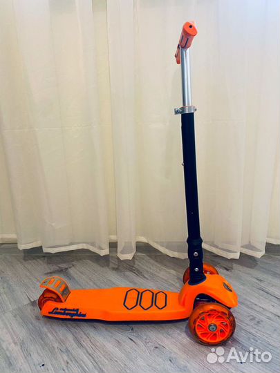 Самокат lamborghini