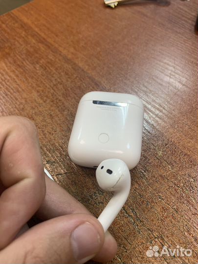 Airpods 2