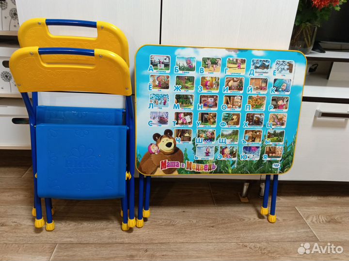 Детский стол и стул