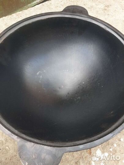Казан чугунный 6,8