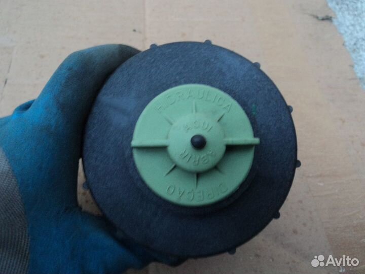 Бачок гур Volkswagen Pointer 2004-2006