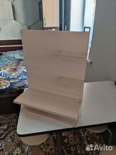 Полка навесная