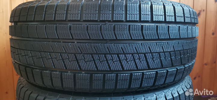 Transtone TT-608 215/55 R17