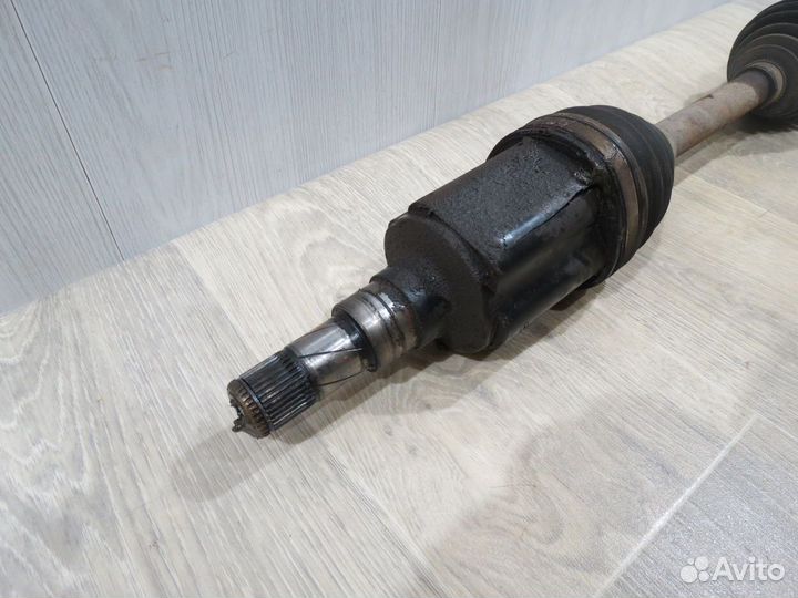 Привод передний левый Chevrolet Cruze