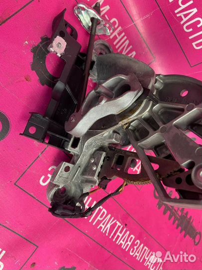 Рычаг стояночного тормоза Volkswagen Golf GTI VI