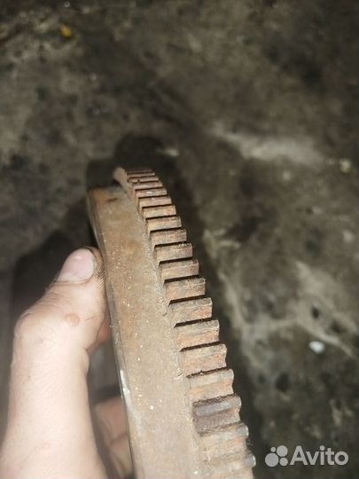 Маховик priora