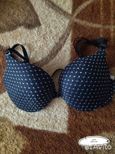 Бюстгальтер