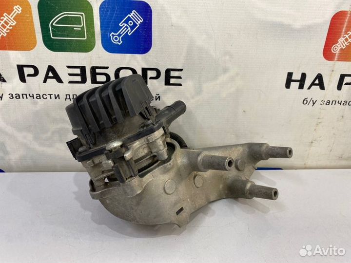 Насос воздушный системы вентиляции картера Porsche