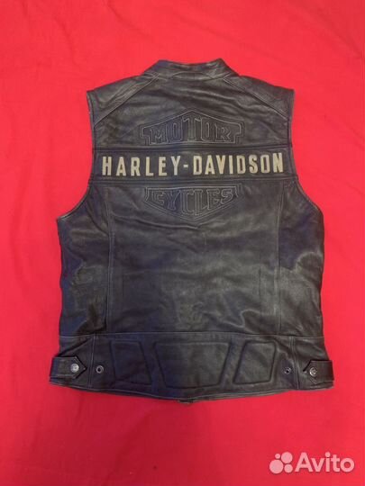 Жилетка кожаная мужская