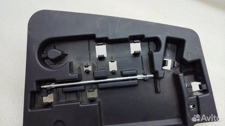 Ящик для инструментов Lexus Gs350 L10 2grfse 2013