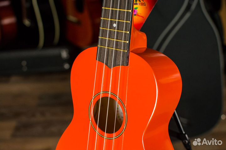 Укулеле сопрано Wiki + Аксессуары