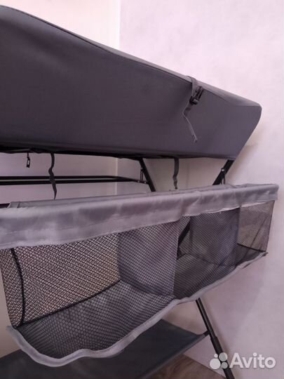 Пеленальный стол складной на колёсах