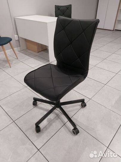 Офисно кресло, Компьютерное Ridberg rg-330 чёрный