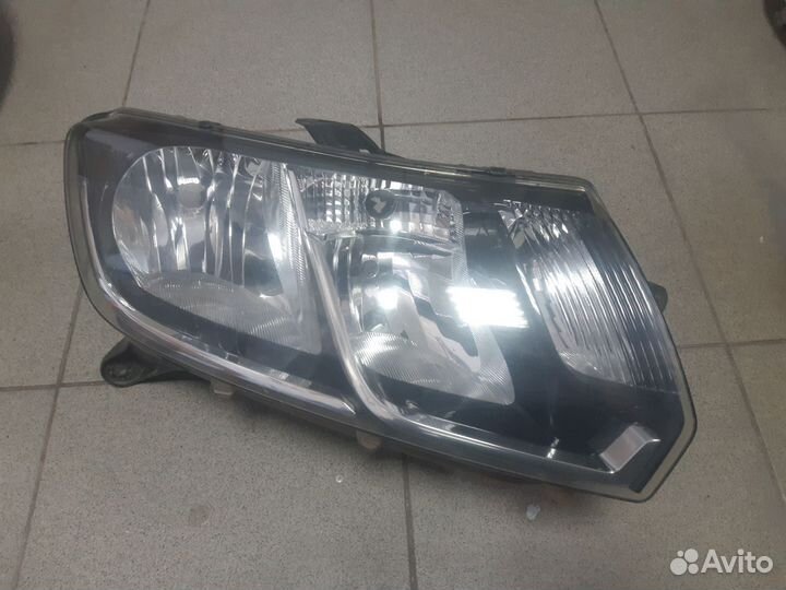 Фара правая рено логан сандеро