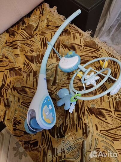 Продам мобиль новый