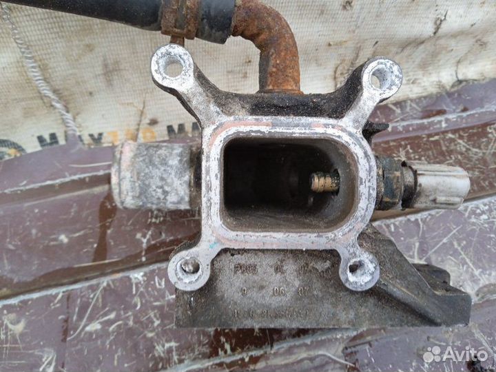 Корпус термостата Ford Focus 2 2005 (б/у)