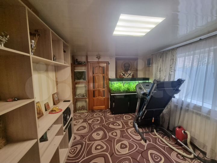 Дом 65 м² на участке 5 сот.