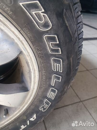 Bridgestone Dueler A/T 275/65 R17