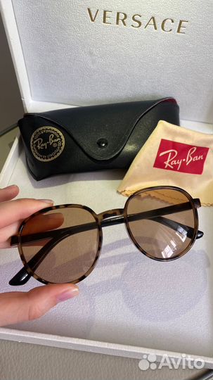 Очки в стиле Ray Ban новые