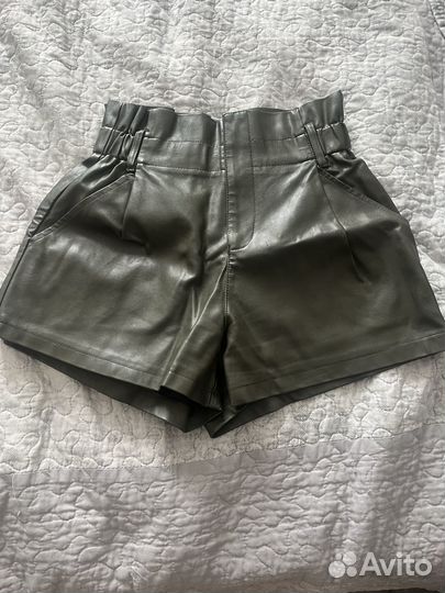 Шорты женские
