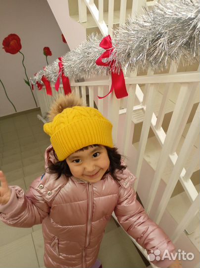 Куртка демисезонная для девочки