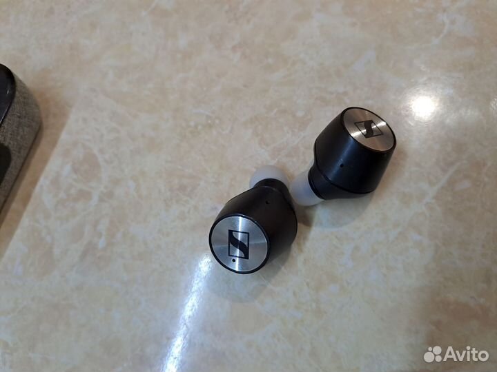 Беспроводные наушники sennheiser momentum 1