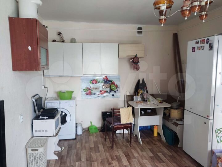 Комната 30 м² в 8-к., 4/5 эт.