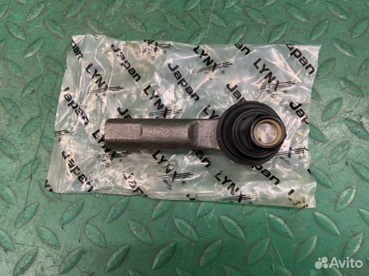 Рулевой наконечник передний Nissan Primera P11