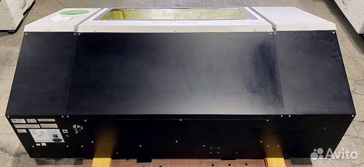 Уф-принтер Roland LEF-300 с новыми головками